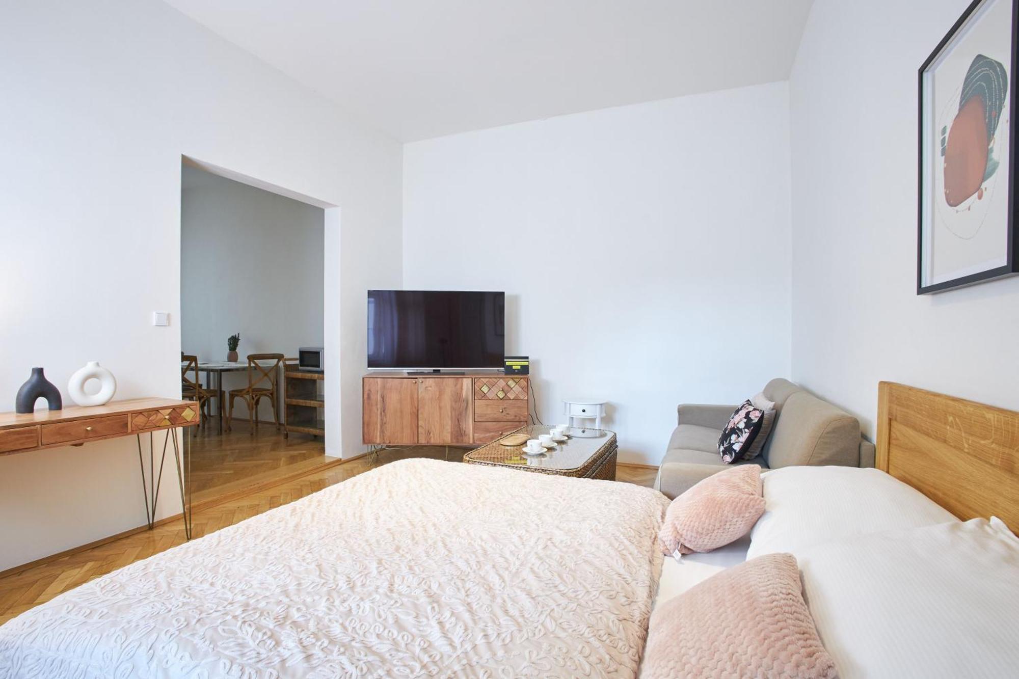 Wenceslas Square Residence Прага Экстерьер фото