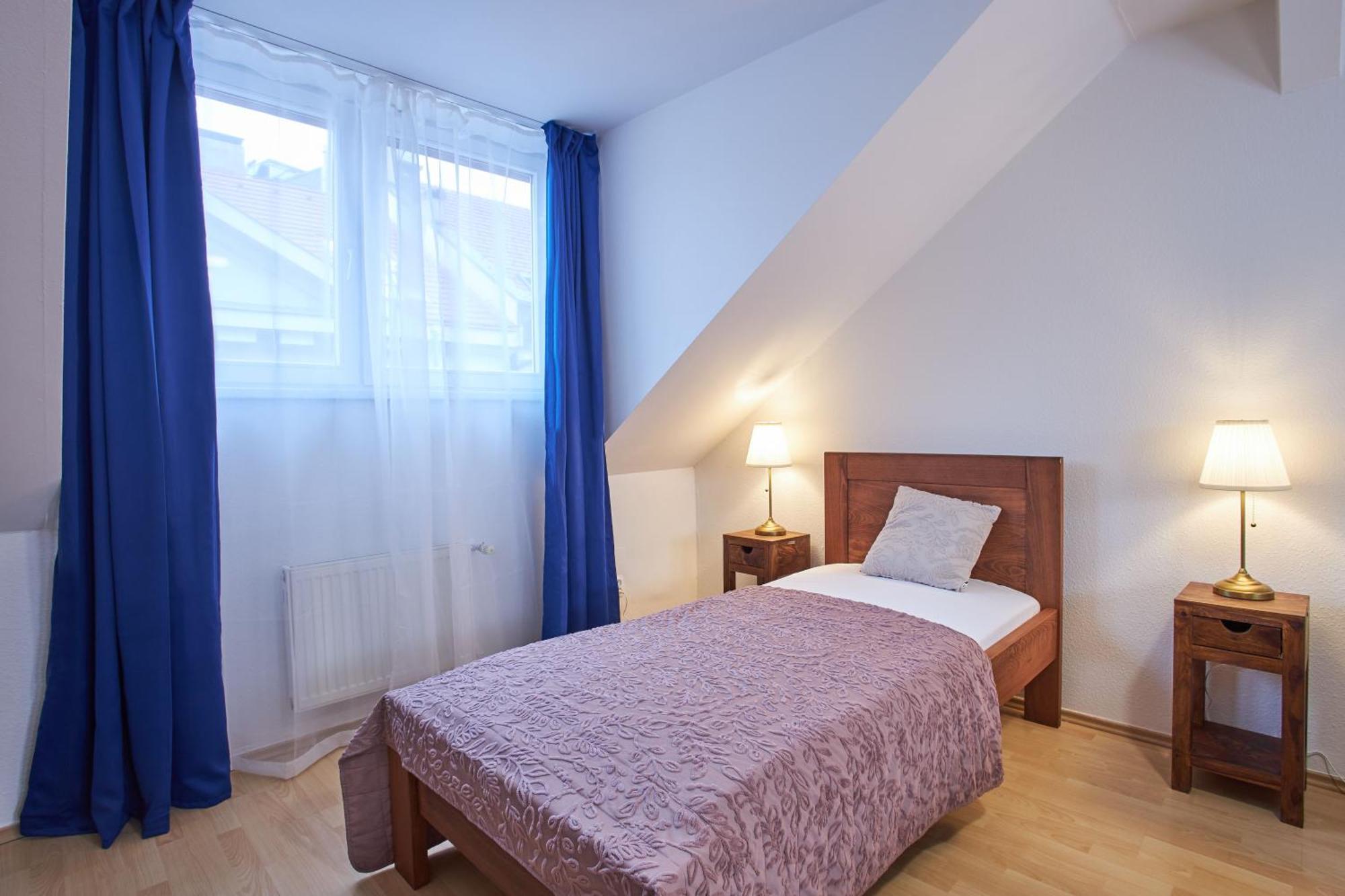 Wenceslas Square Residence Прага Экстерьер фото