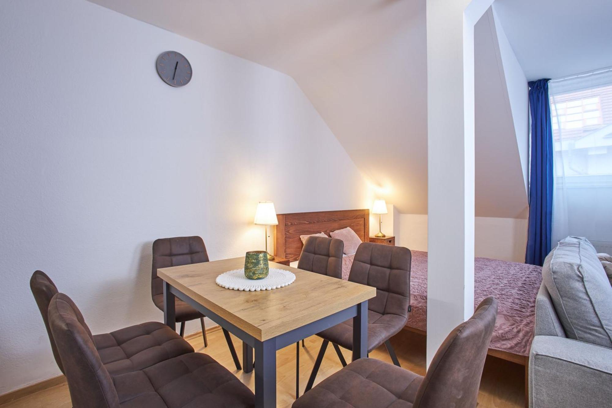 Wenceslas Square Residence Прага Экстерьер фото