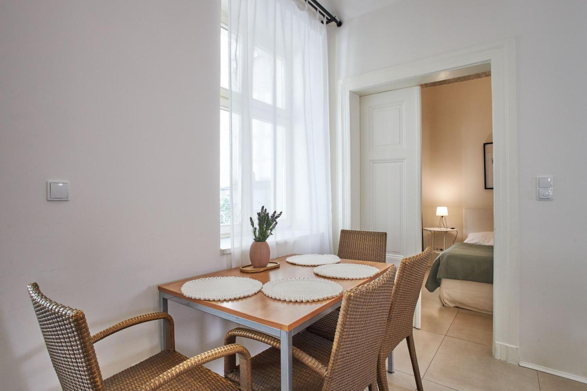 Wenceslas Square Residence Прага Экстерьер фото